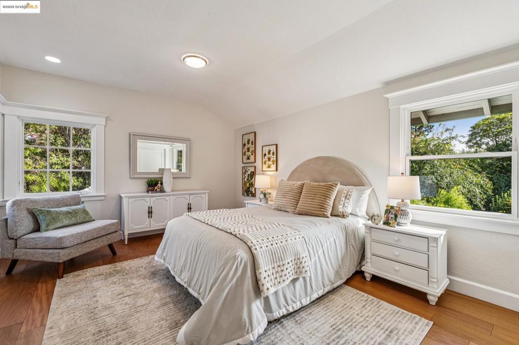PERALTA PARK - Residential