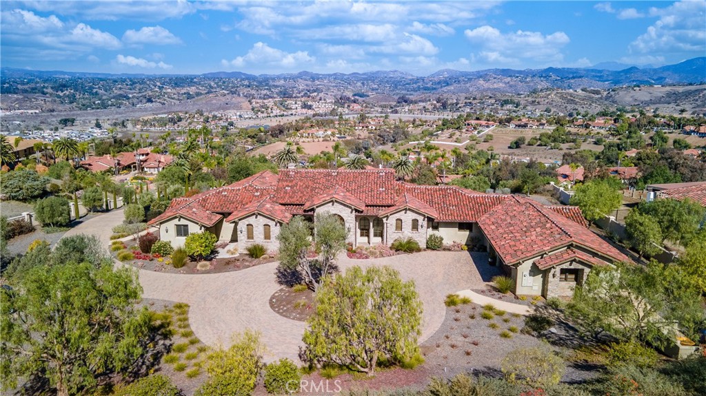6020 Lake Vista Drive