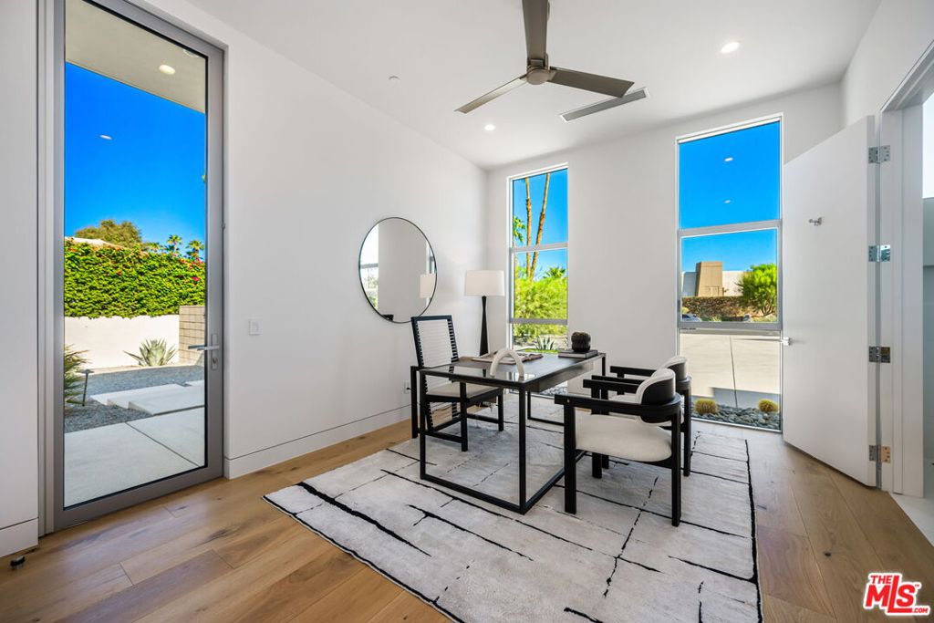 Tamarisk Country Club - Residential