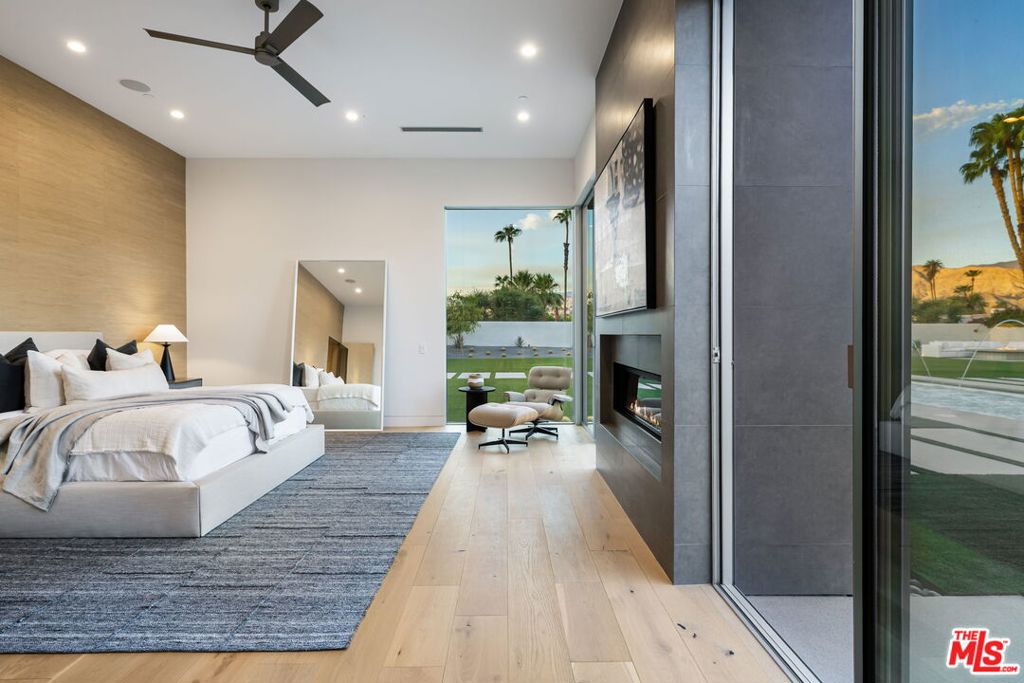 Tamarisk Country Club - Residential