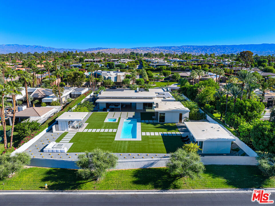 Tamarisk Country Club - Residential