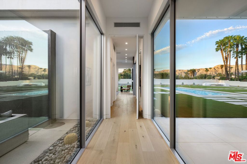 Tamarisk Country Club - Residential