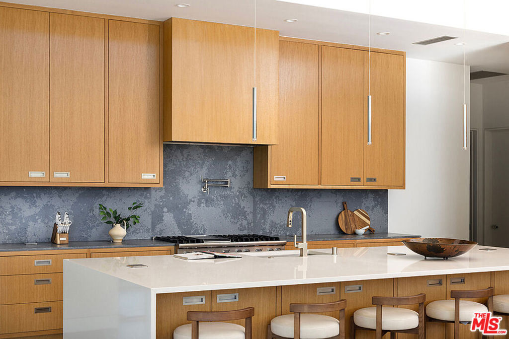 Tamarisk Country Club - Residential