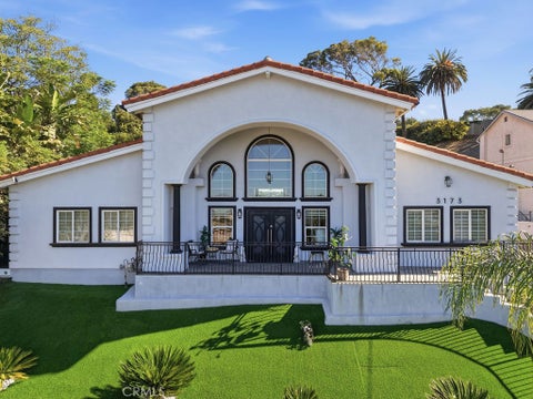 Photo of 3173 Weldon AVE, Los Angeles, CA 90065 (MLS # GD26220321)