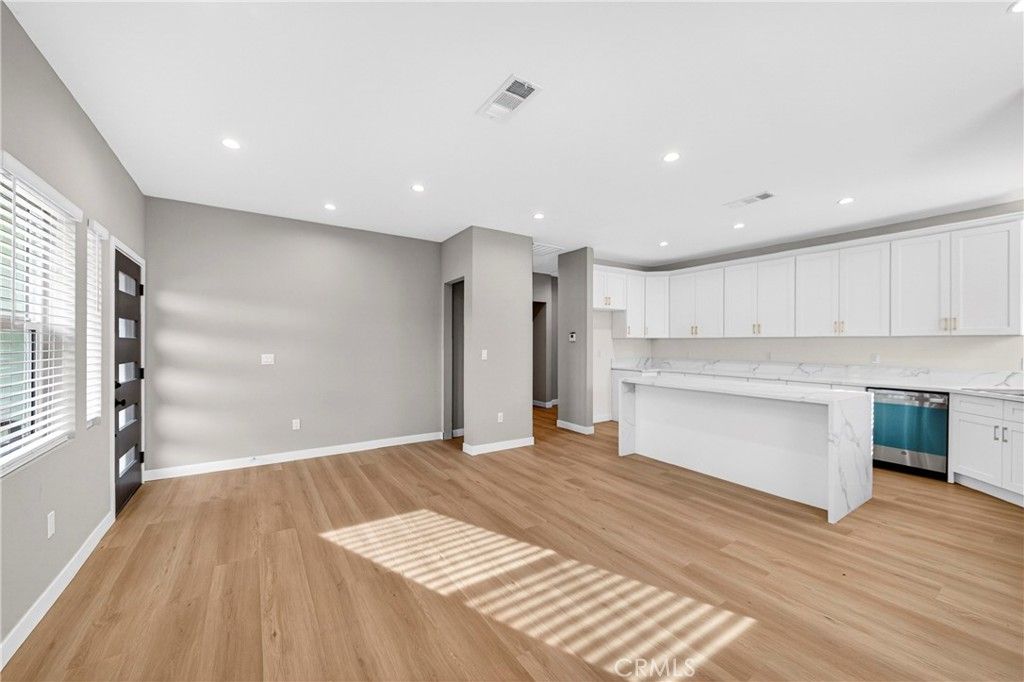 Photo of 2643 Tenth Street, Riverside, CA 92507 (MLS # CV26083886)