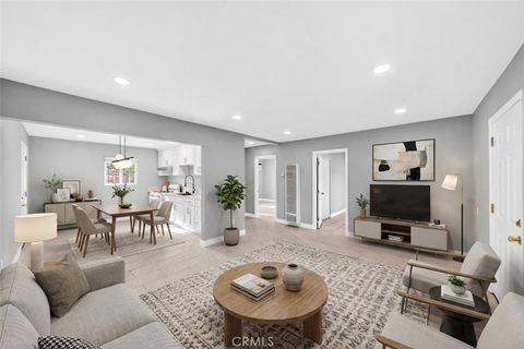 Tiny photo for 2643 Tenth Street, Riverside, CA 92507 (MLS # CV26083886)