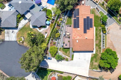 Photo of 676 Via Rancho PKWY, Escondido, CA 92029 (MLS # 260022384SD)