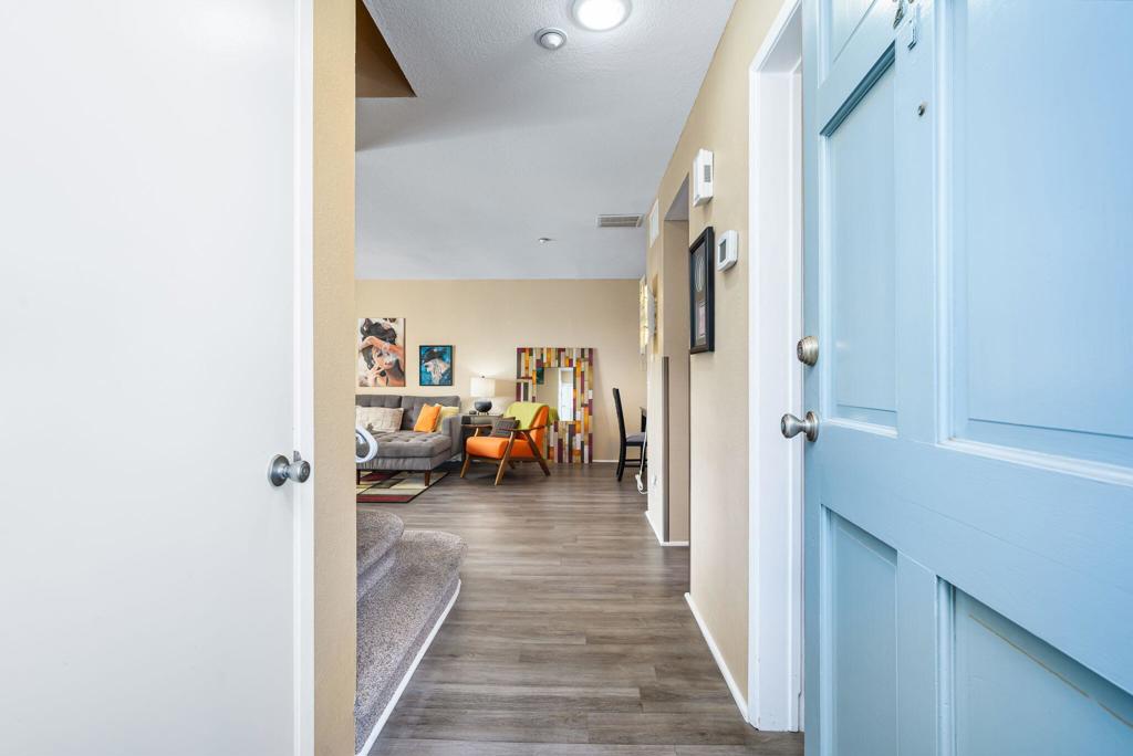 280 S Avenida Caballeros 268