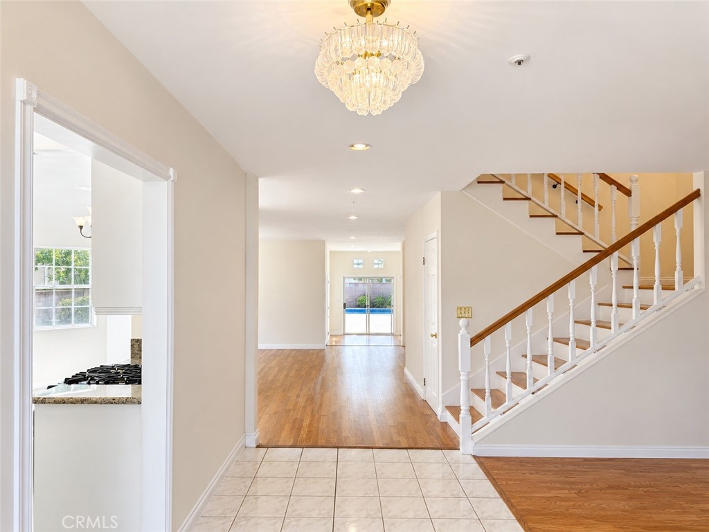 1227 Lafayette