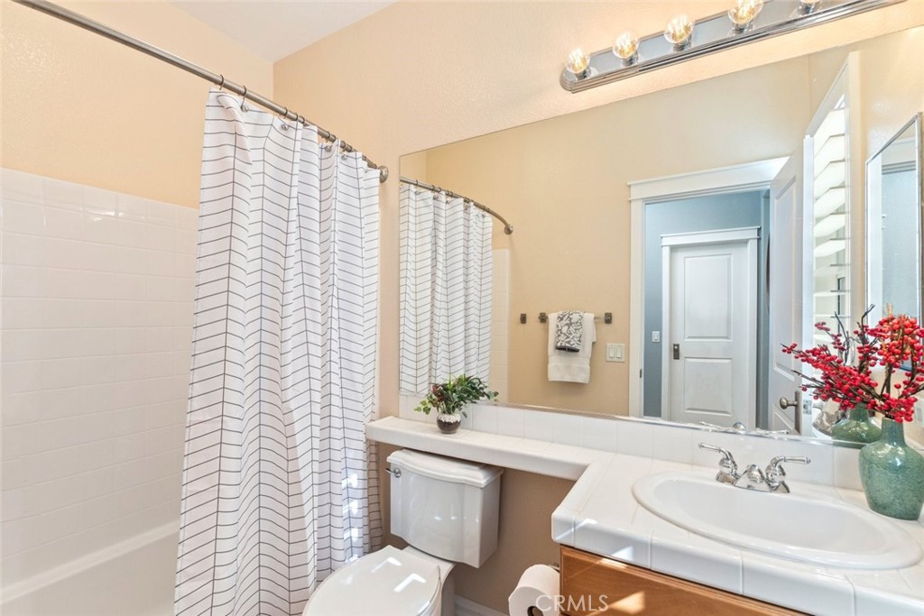 Hidden Crest - Corona - Residential