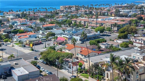 Photo of 501 Ave B #C, Redondo Beach, CA 90277 (MLS # SB26196973)