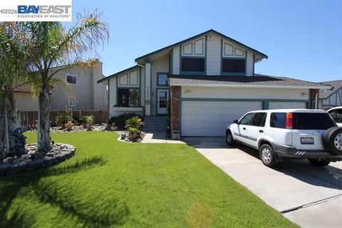 Photo of 1822 DOLPHIN PL, Discovery Bay, CA 94514 (MLS # 41152296)
