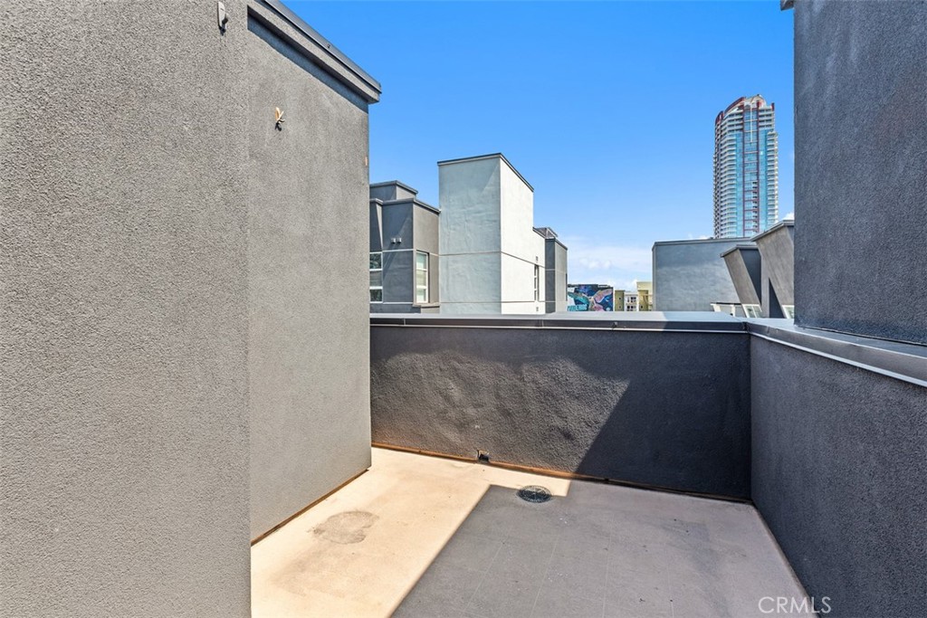 Downtown - Residential Lease