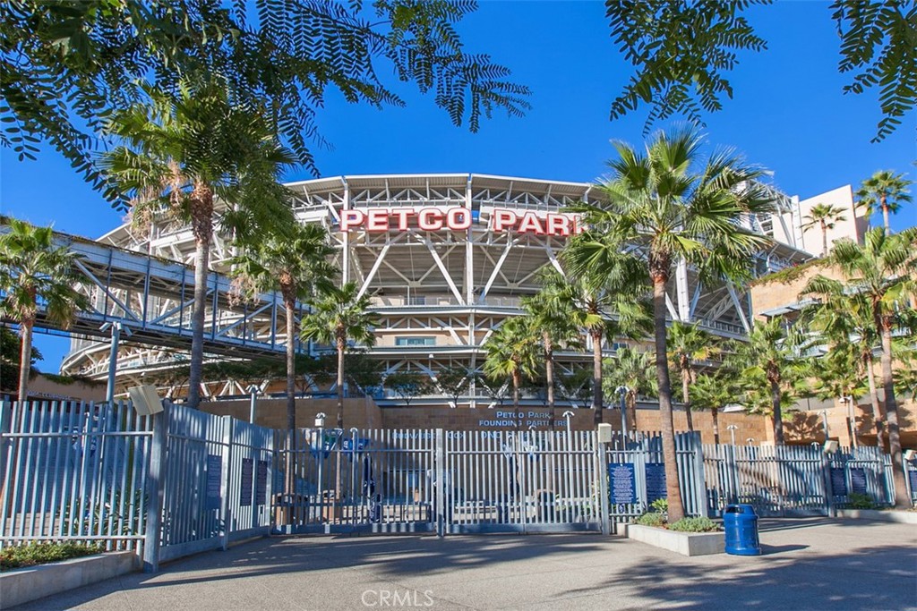 Downtown - Residential Lease