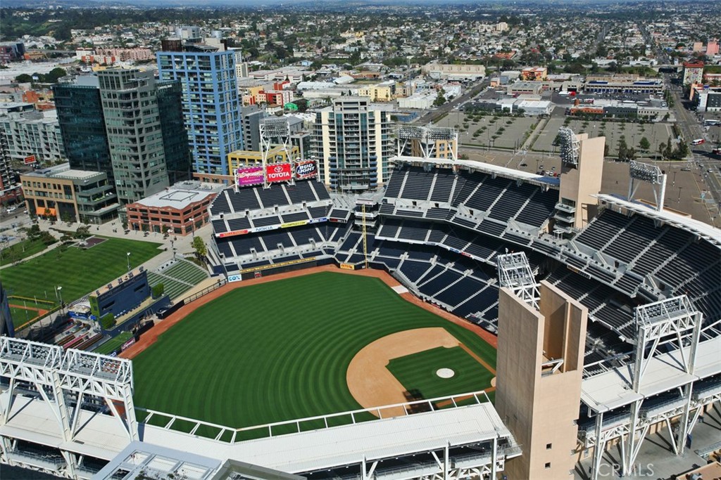 Downtown - Residential Lease