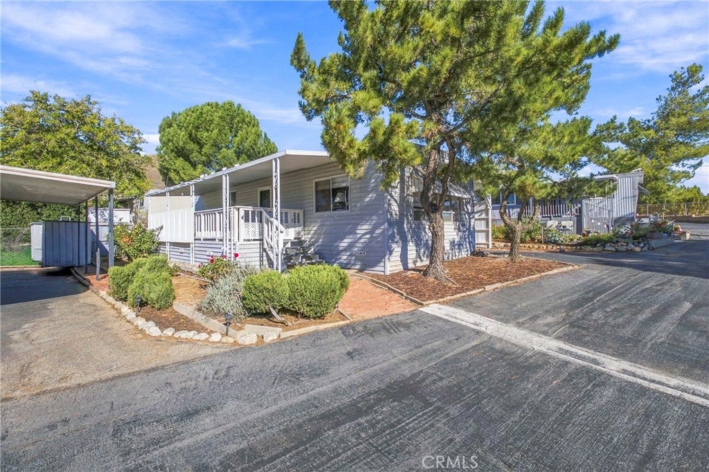 2451 Soledad Canyon Road Spc. #8 8