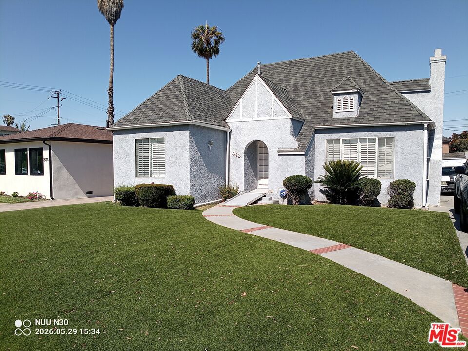 5132 Hillcrest Drive