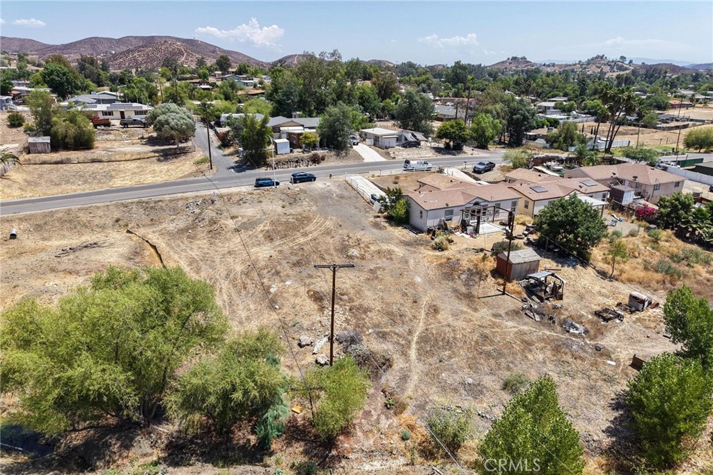 28415 Mountain View Place