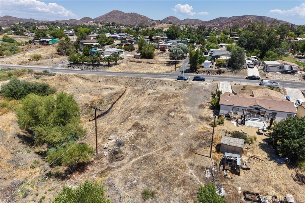 28415 Mountain View Place