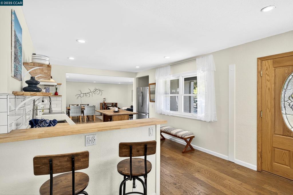 SHERWOOD FOREST - Residential