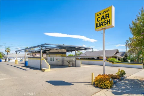 MLS: CV26199366