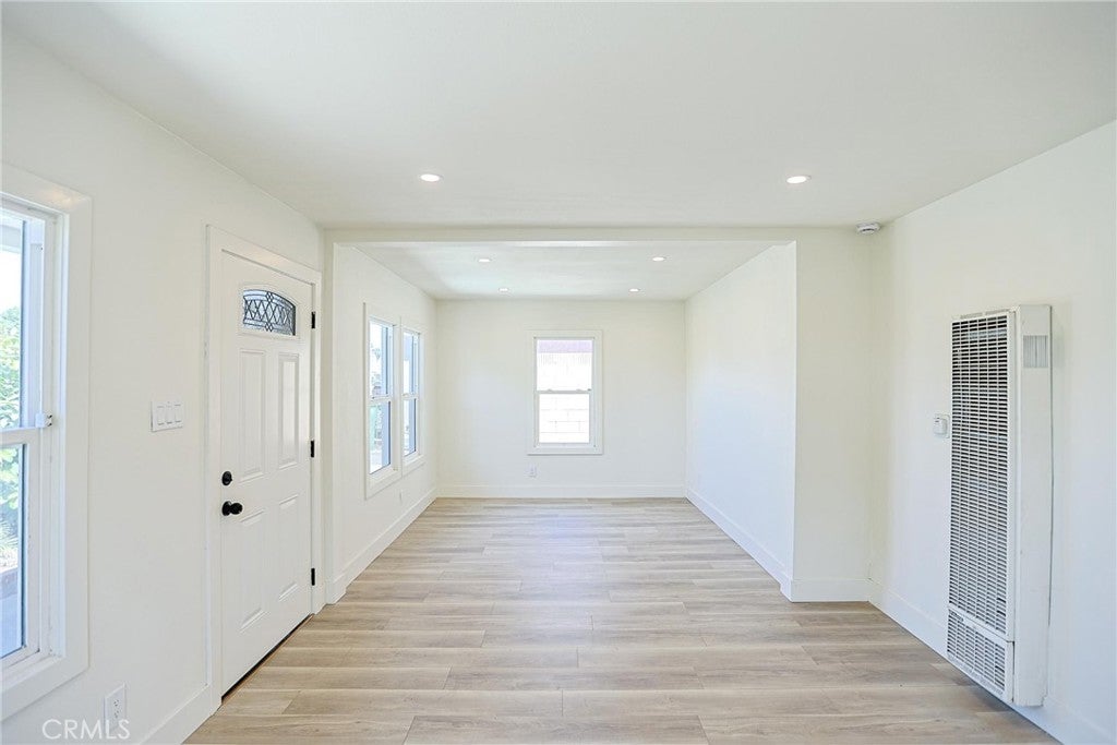 1524 W 223rd Street