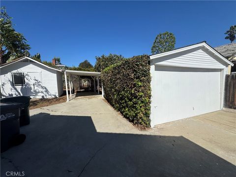 Tiny photo for 815 South Juanita Ave, Redondo Beach, CA 90277 (MLS # SB25239144)