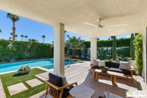Tiny photo for 1838 Via Isla, Palm Springs, CA 92264 (MLS # 26104804PS)