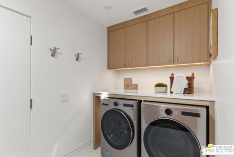 Tiny photo for 1838 Via Isla, Palm Springs, CA 92264 (MLS # 26104804PS)