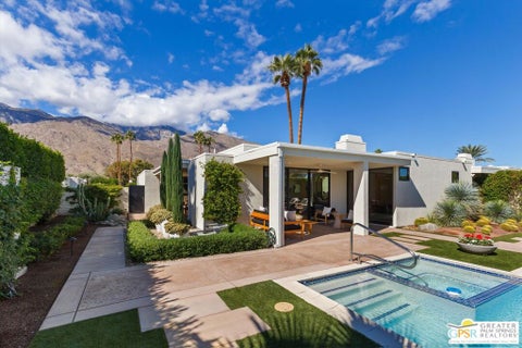 Tiny photo for 1838 Via Isla, Palm Springs, CA 92264 (MLS # 26104804PS)