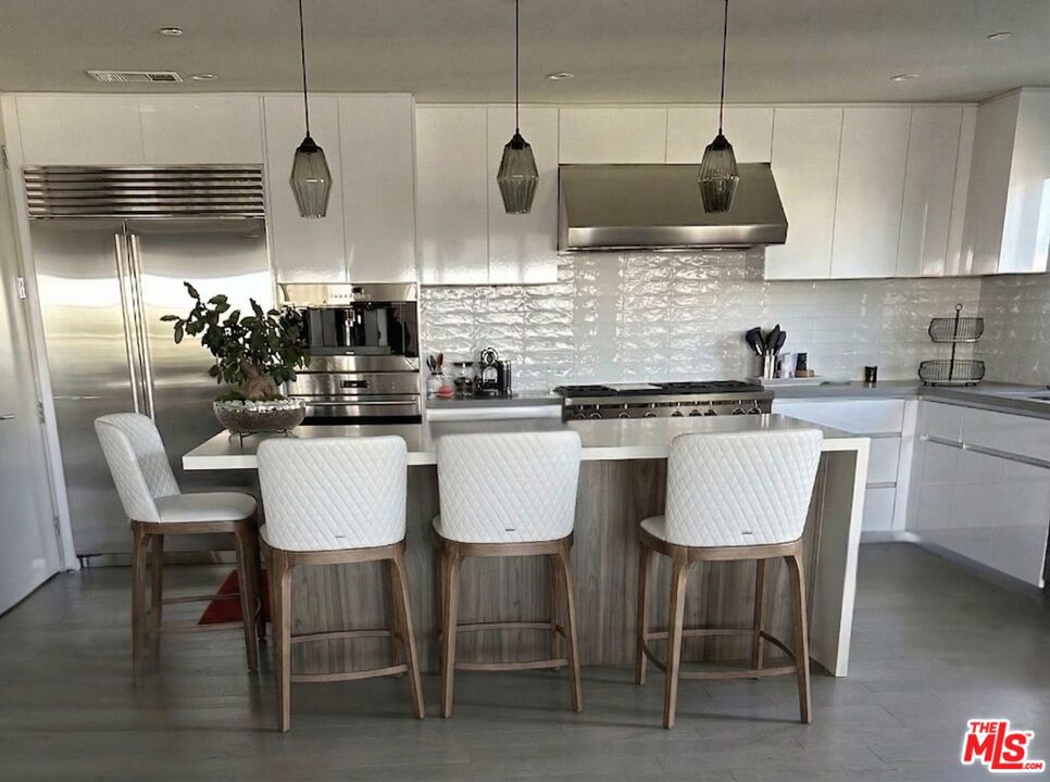 17328 Tramonto Drive 206