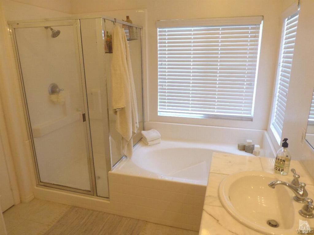 Shell Harbor - 5511 - Residential