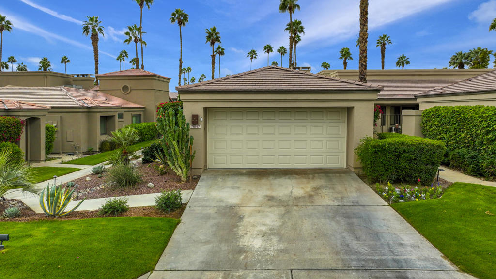 Palm Valley CC - Residential