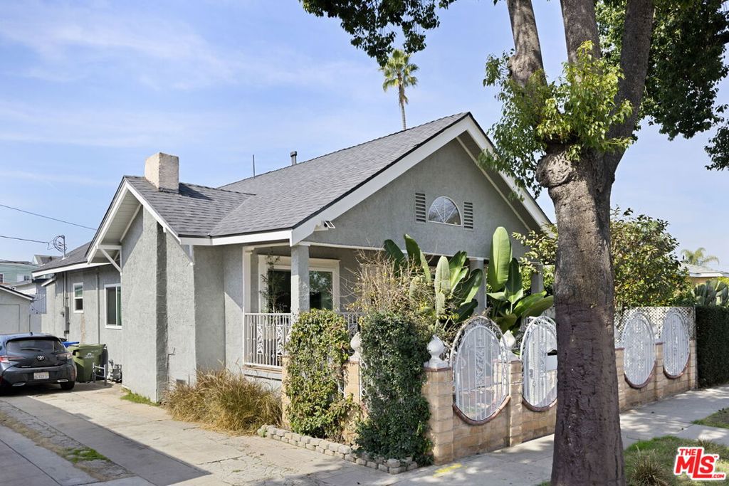 5609 Everett Avenue