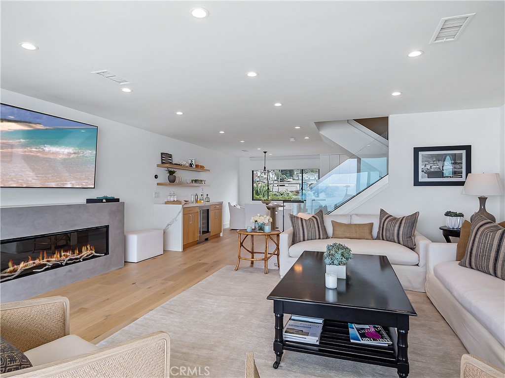 Blue Lagoon (BL) - Residential Lease