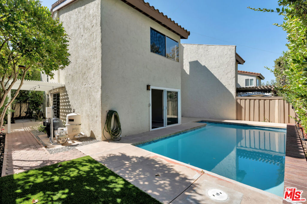 Racquet Club Villas (317) - Residential