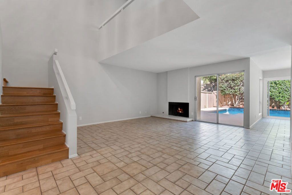 Racquet Club Villas (317) - Residential