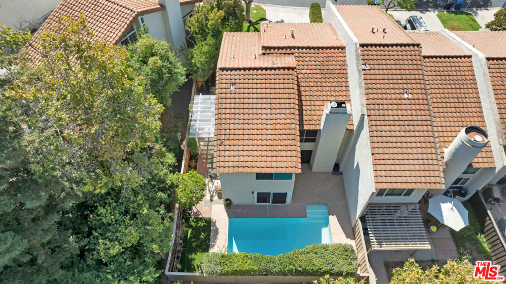 Racquet Club Villas (317) - Residential