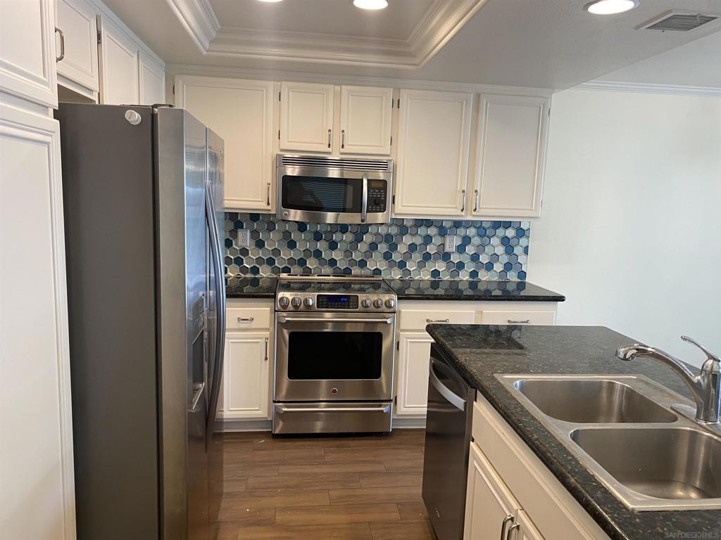 Rancho Bernardo - Residential Lease