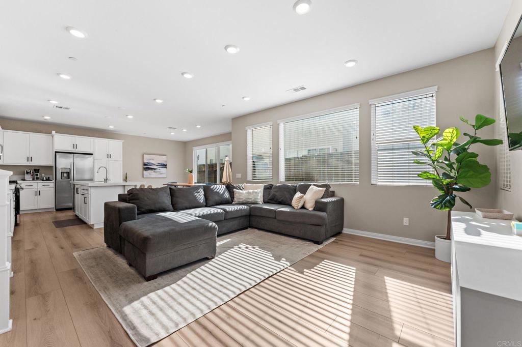 1775 Whitmore Loop