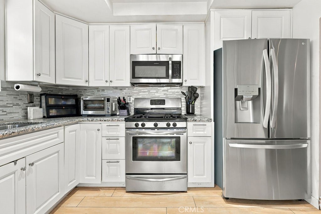 14152 Foothill Boulevard 12
