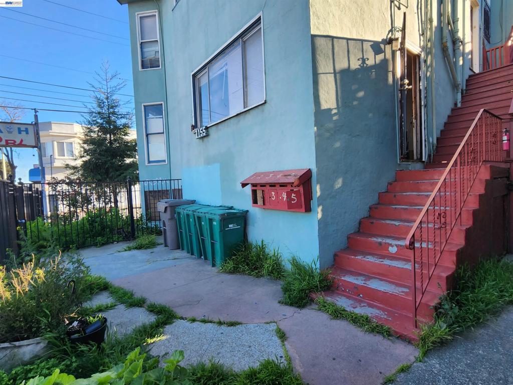 1155 International Blvd