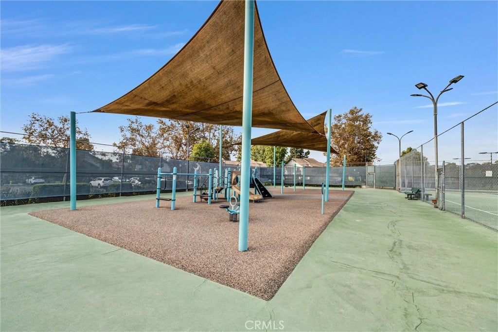 2207 Apricot, Irvine CA 92618 - Photo 29