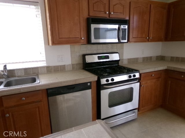 130 Oak Grove