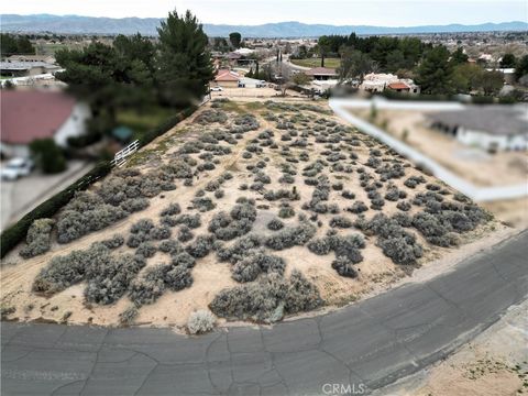 Photo of 0 Riverside Dell, Apple Valley, CA 92307 (MLS # HD26028064)
