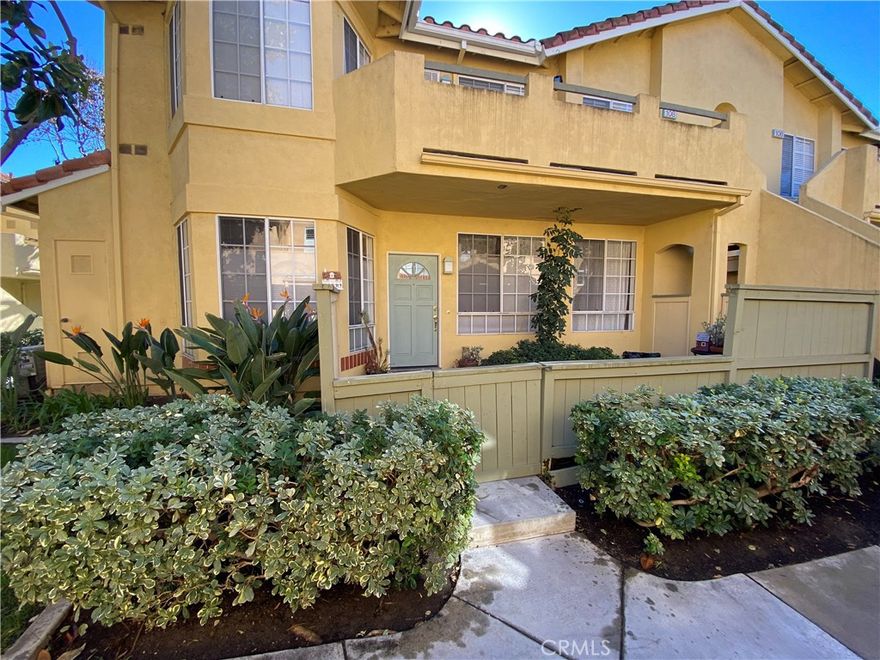 Rare single story home with a private patio, two bedrooms and two bathrooms and TWO CAR GARAGE with storage space. Updated appliances. Indoor laundry.  Bright corner location.  Spacious living room with a  cozy fireplace.  Spacious kitchen with a large pantry and a great dining area with lots of windows. Large MAIN bedroom with a huge walk in closet and a walk in shower.   Located near the association park and pools and tennis courts. Short walking distance to shopping and restaurants and entertainment.