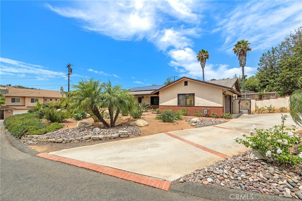 2094 Meadowlark Ranch