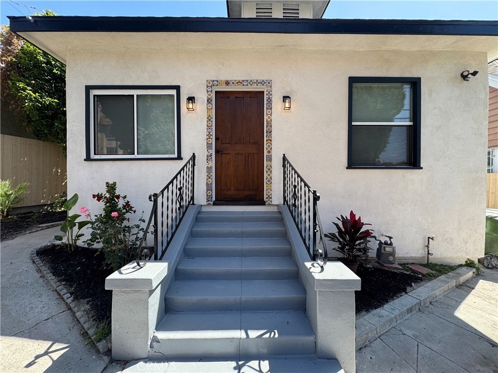 812 Alpine St ST, Los Angeles CA 90012