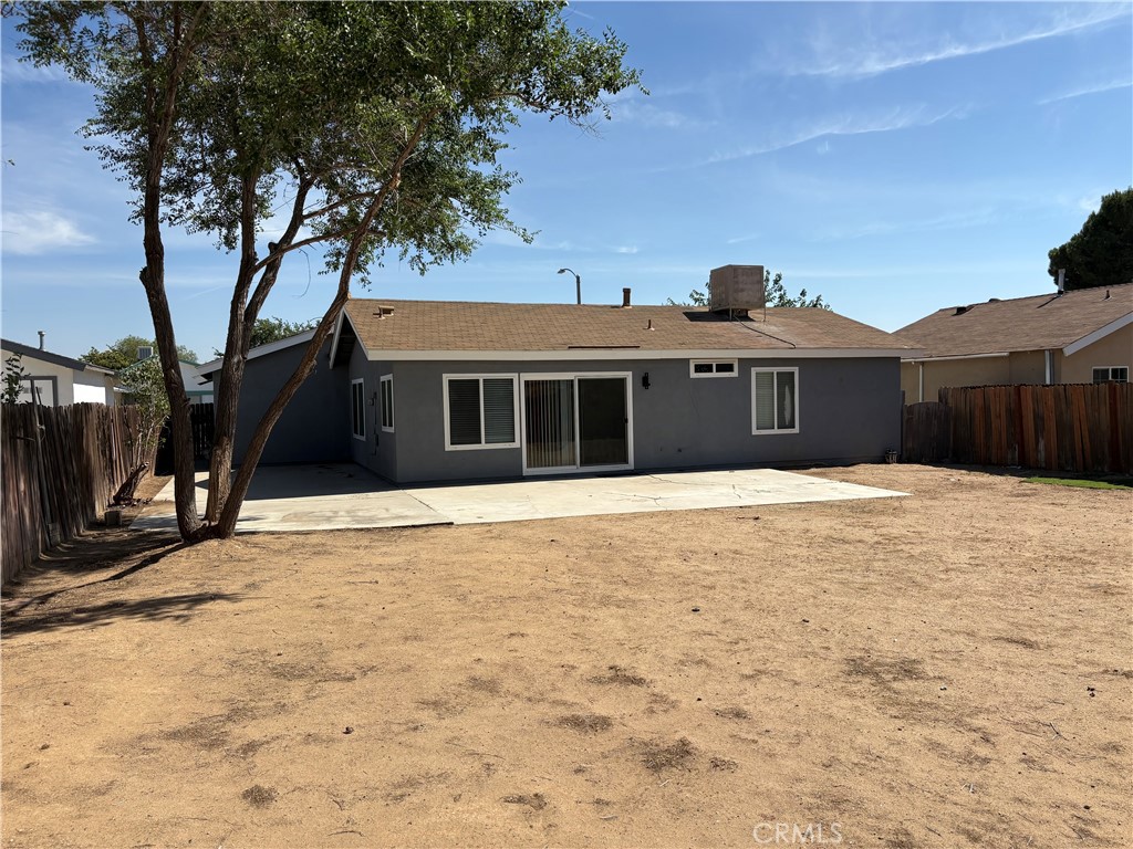WOW…take a look at this gorgeous and completely turn key home. This 1 story home has been tastefully updated and has beautiful custom maple cabinets and granite countertops with a deep stainless sink, newer appliances and tile flooring. The is new flooring throughout the home with a nice size backyard. There are updated dual pane windows throughout the home and presents great curb appeal. This home is priced to sell quickly…so act now. Seller willing to entertain concessions.