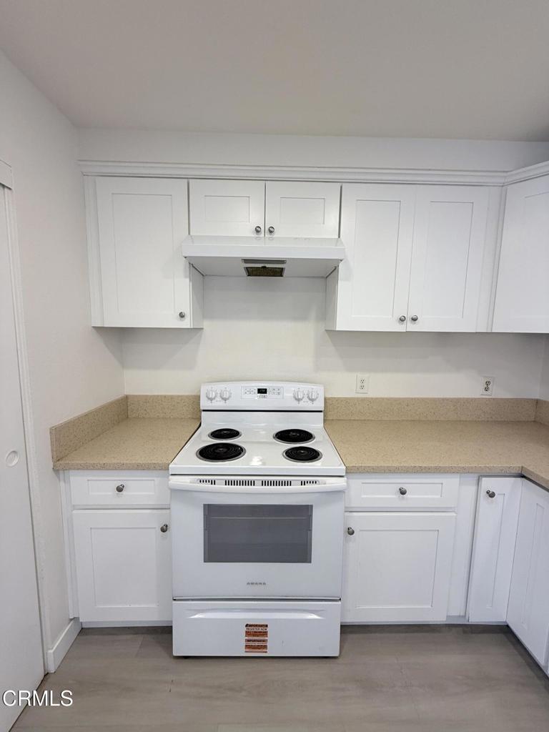 2654 Victoria Avenue